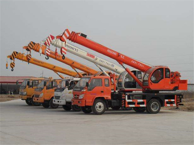 灯塔市设备出现故障导致停工，怎么处理？是否有备用设备替换？